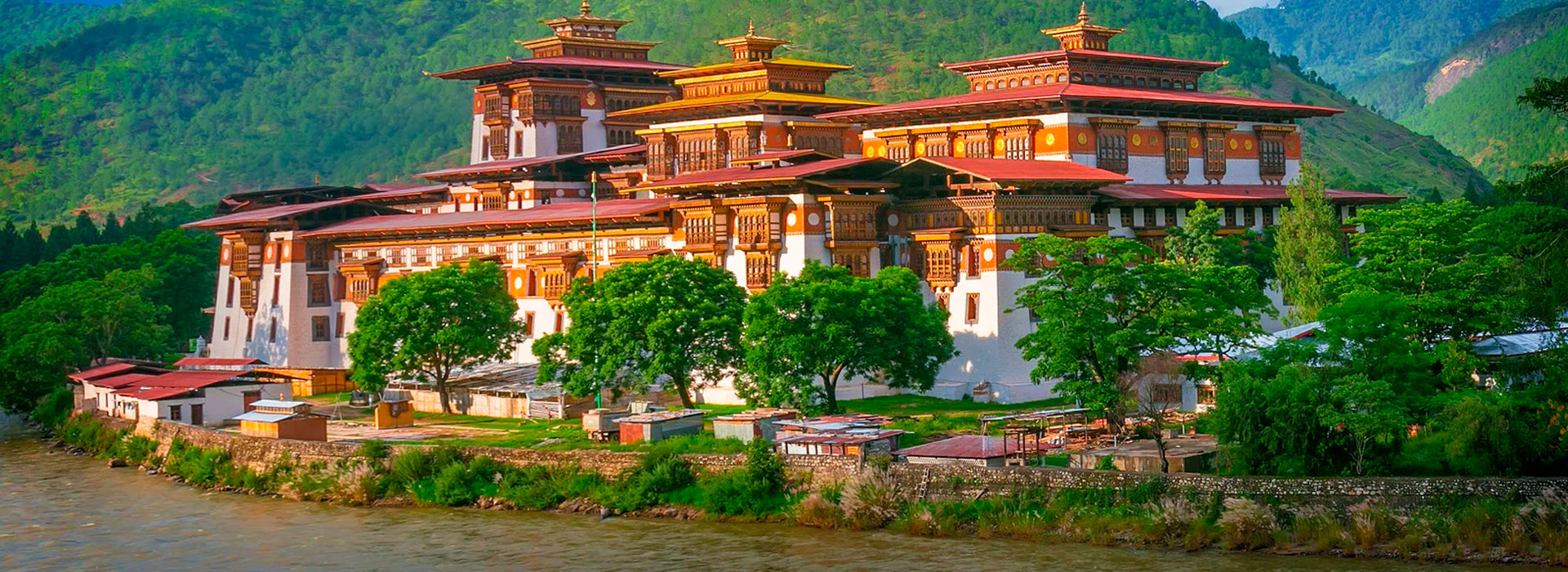 Bhutan Heritage & Himalayan Landscapes Tour